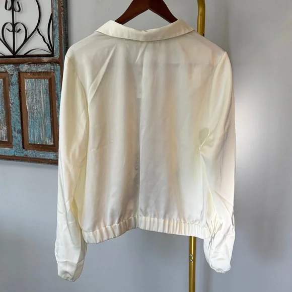 Intempo Cream Blouse with Black & Pink Graphic Trim NEW XXL - Picture 6 of 11